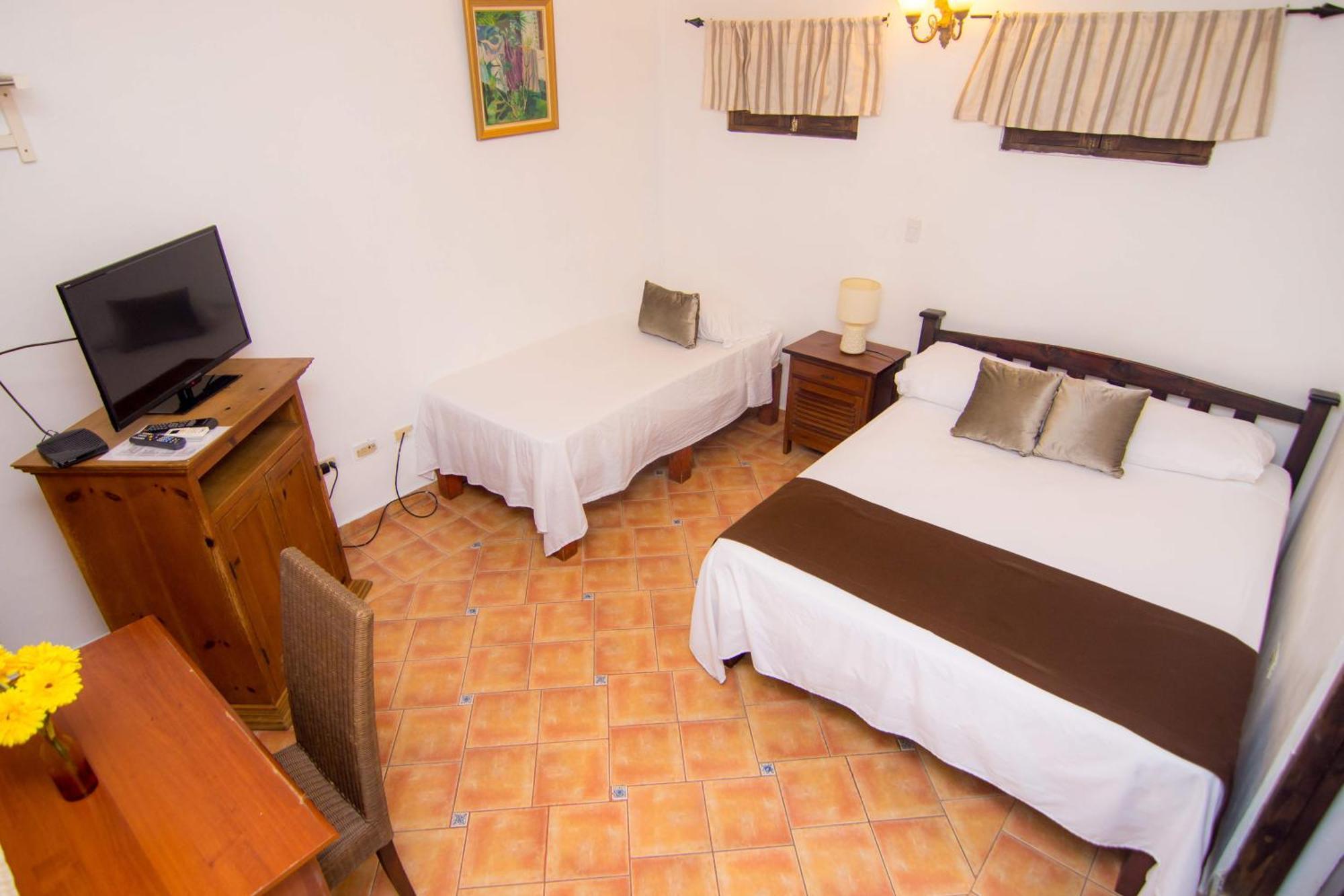 Boutique Hotel Colonial Santo Domingo Esterno foto
