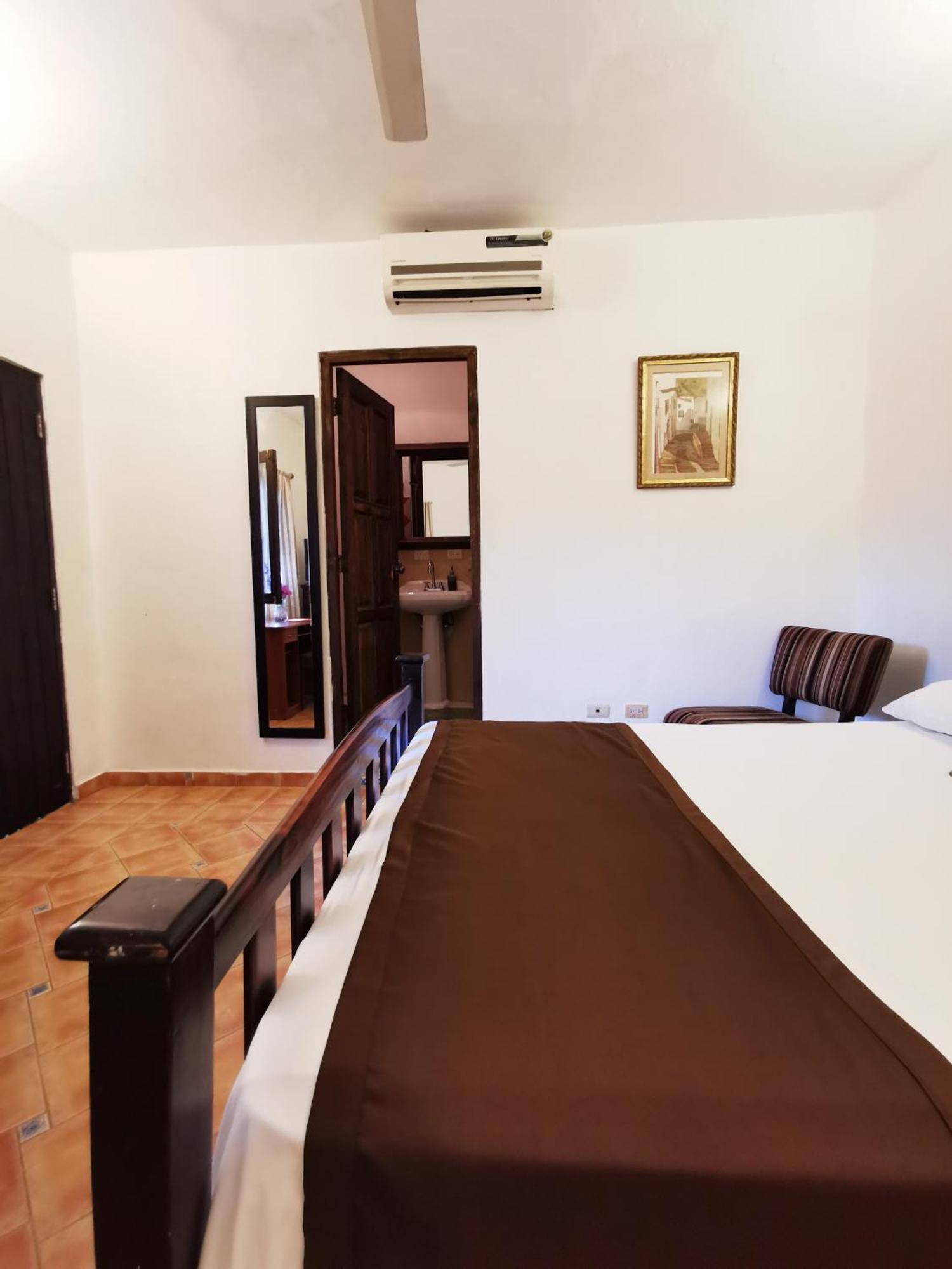 Boutique Hotel Colonial Santo Domingo Esterno foto